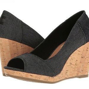 Tom's Stella Wedge black denim size 9.5 new